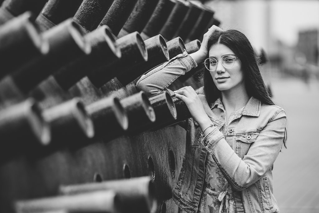 łodź fabryczna i ec1 w Łodzi spacer i pozowanie z uśmiechami