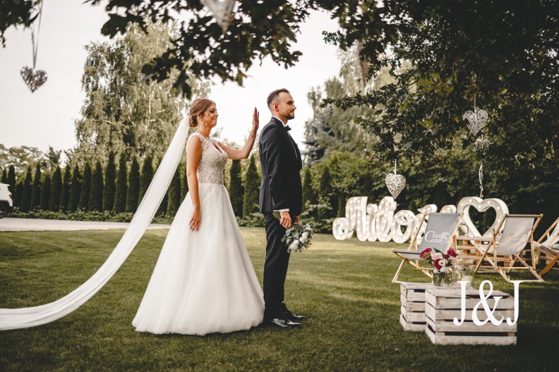 Justyna i Janek zdjęcie z inicjałem